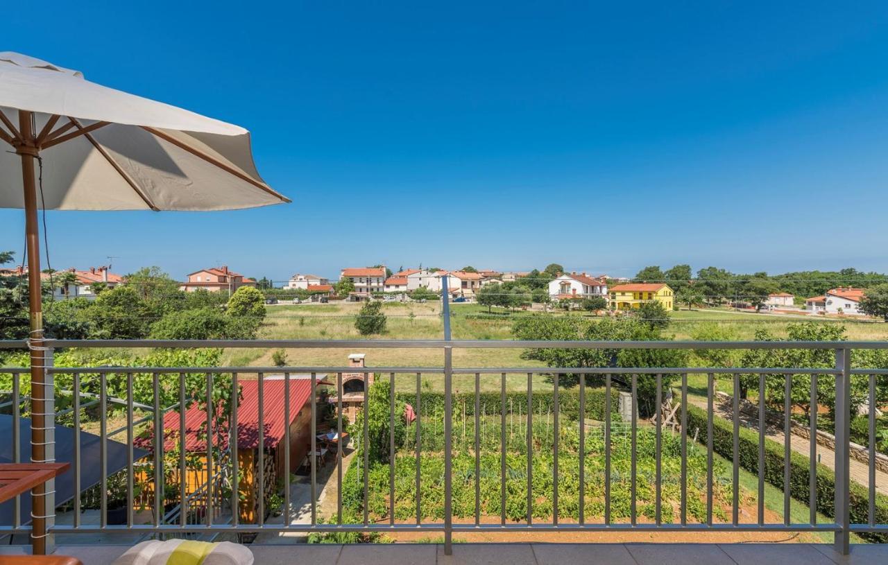 Apartment Nensi Poreč Dış mekan fotoğraf